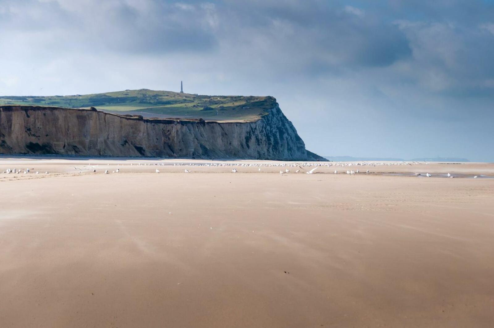 Les Appartements D'Ostende กาเลส์ ภายนอก รูปภาพ